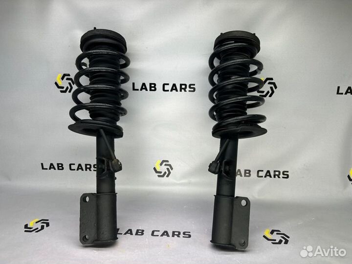 Комплект амортизаторов передний Bmw X5 E53
