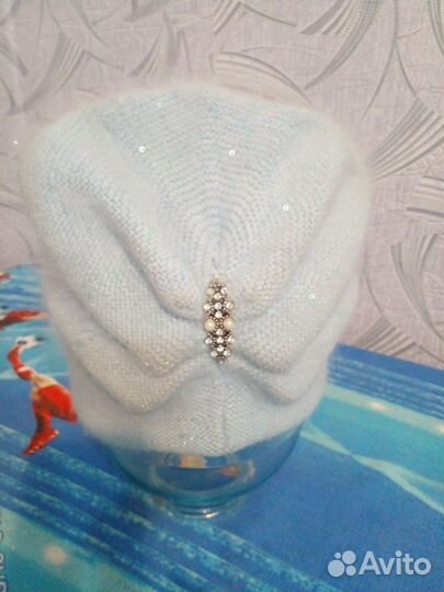 Шапки зимние женские