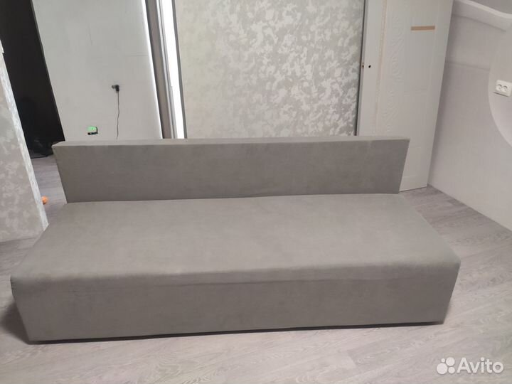 Диван прямой раскладной бу