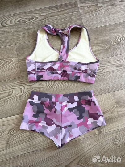 Костюм топ и шорты 42 размер (pole dance)