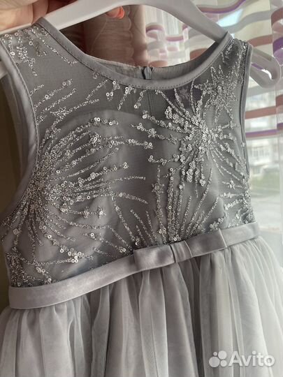 Нарядное платье для девочки 110