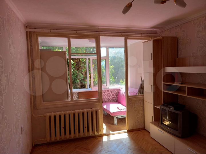 Комната 18,5 м² в 2-к., 1/5 эт.