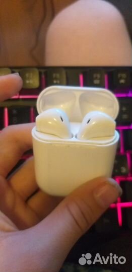 Беспроводные наушники 