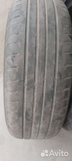 Goodyear EfficientGrip 205/60 R16