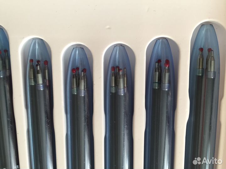 Шариковая ручка 4-в-1