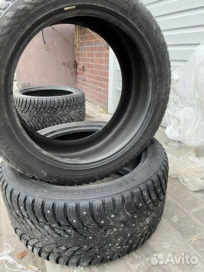 Nokian Tyres Hakkapeliitta 9 SUV 265/45 R20 и 295/40 R20