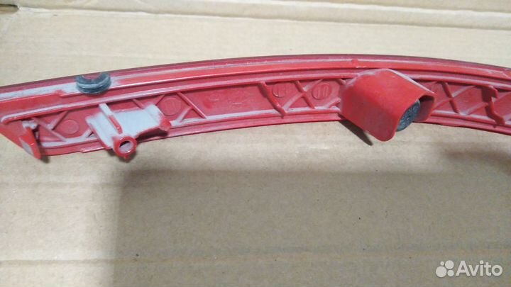 Отражатель в бампер задний левый KIA RIO (2015)