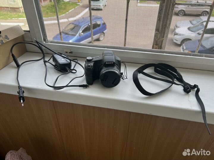 Цифровая фотокамера Sony Cyber-shot DSC-HX200