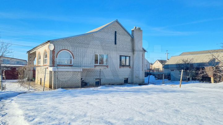 Дом 240 м² на участке 20 сот.