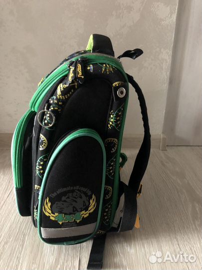 Школьный рюкзак