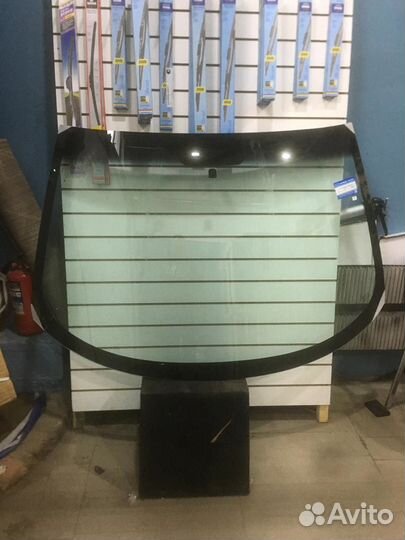 Лобовое стекло Додж Стратус