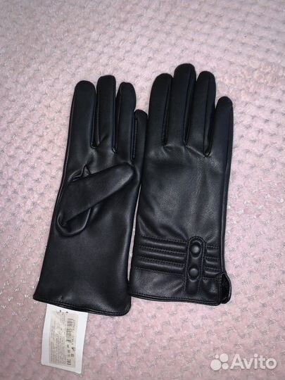 Женские перчатки