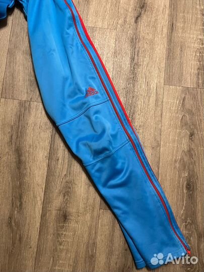 Разминочный костюм adidas