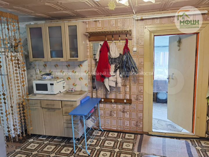 Дом 52 м² на участке 9,5 сот.