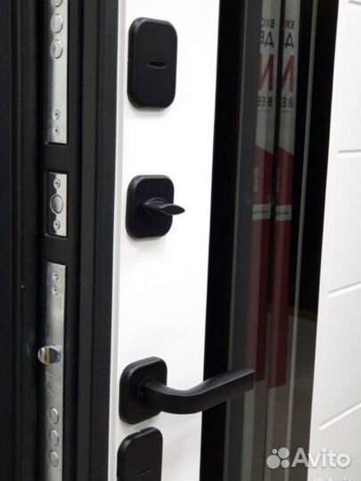 Дверь входная с терморазрывом в частный дом