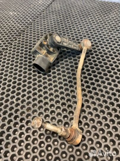 Датчик высоты дорожного просвета Bentley