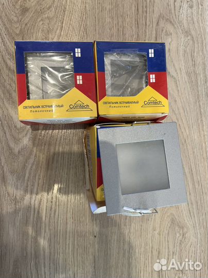 Светильник встраиваемый