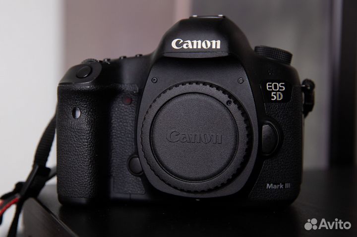 Canon eos 5d mark iii body