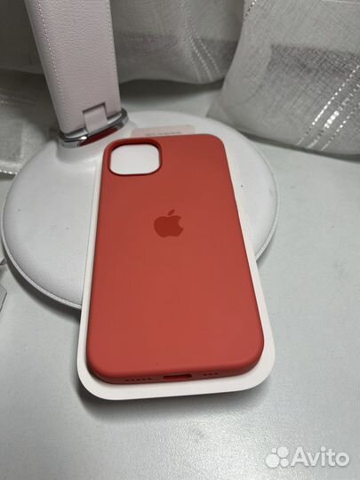 Чехол на iPhone 13 оригинальный