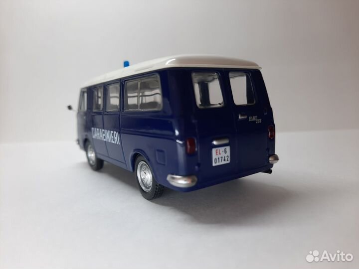 Модель Fiat 238 Carabinieri коллекционная