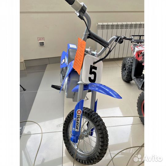 Электромотоцикл Razor Dirt Rocket MX350