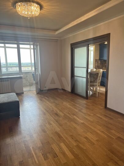 2-к. квартира, 71,8 м², 14/18 эт.