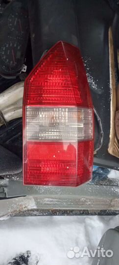 Фонарь Митсубиси chariot