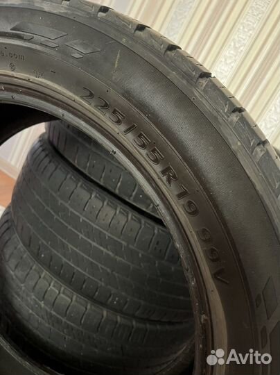 Kumho Crugen Premium KL33 225/55 R19