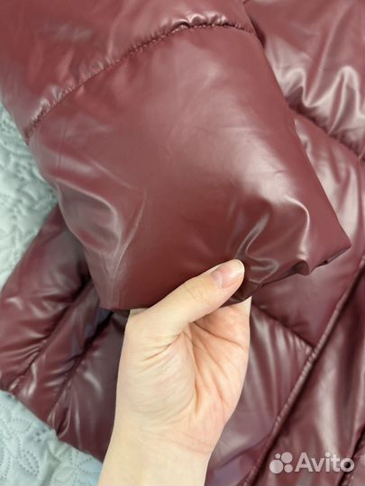 Куртка в трендовом цвете incity