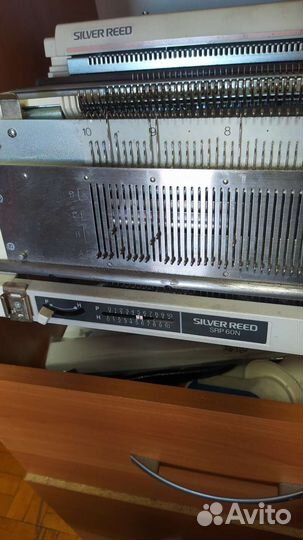 Компьютерная вязальная машина silver reed