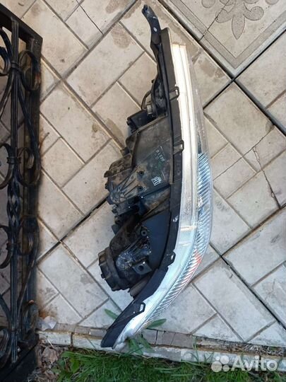 Фара правая для Митцубиси асх Mitsubishi ASX 2010