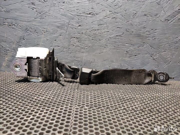 Ремень безопасности задний Bmw 550Ix F10 N63 2010
