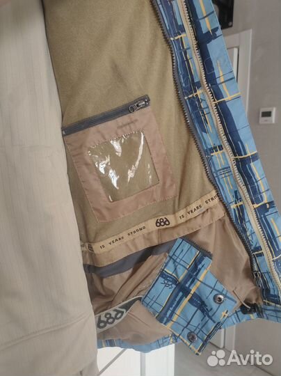 Костюм для сноуборда