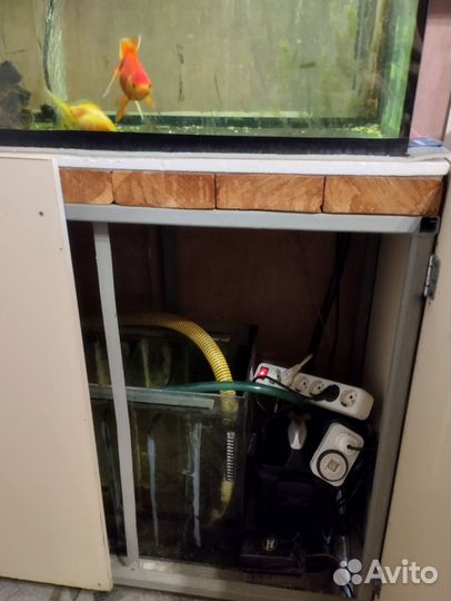 Аквариум 200 л + самп 115 л полная комплектация