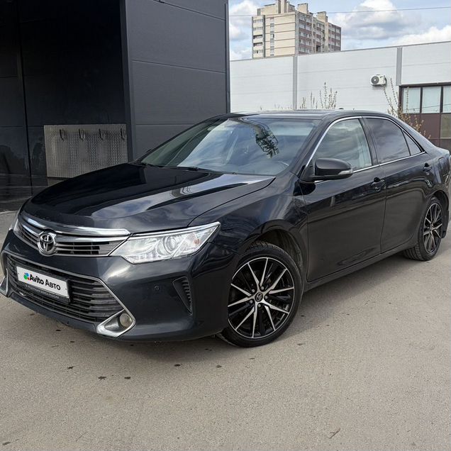 Toyota Camry 2.5 AT, 2015, 275 000 км