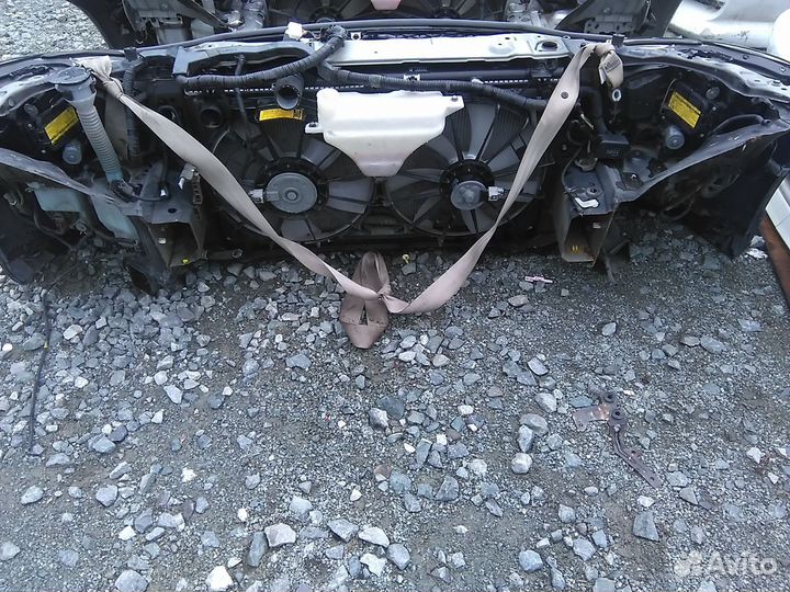 Передняя часть ноускат lexus IS350 GSE21