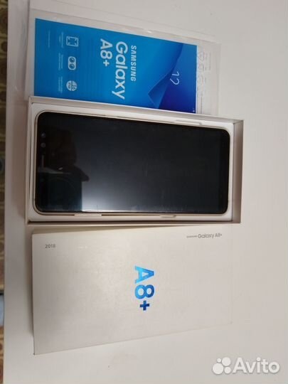 Samsung Galaxy A8+, 4/32 ГБ