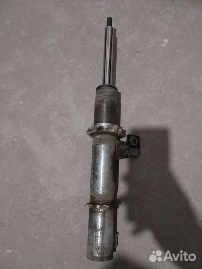 Винтовая стойка TA Technix