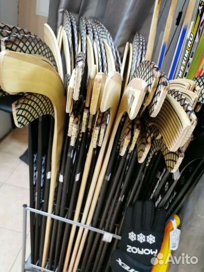 Клюшка для хоккея с мячом