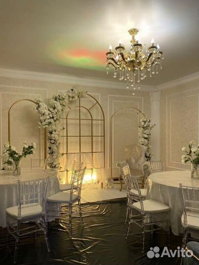 Аренда столов стульев посуда,стулья кьявари