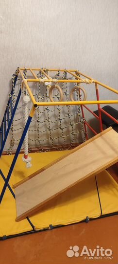 Спортивный уголок для детей