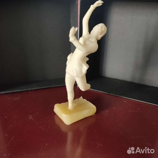 Статуэтка фигуристка винтаж СССР