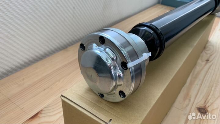 Карданный вал передний Мерседес 164 ML GL