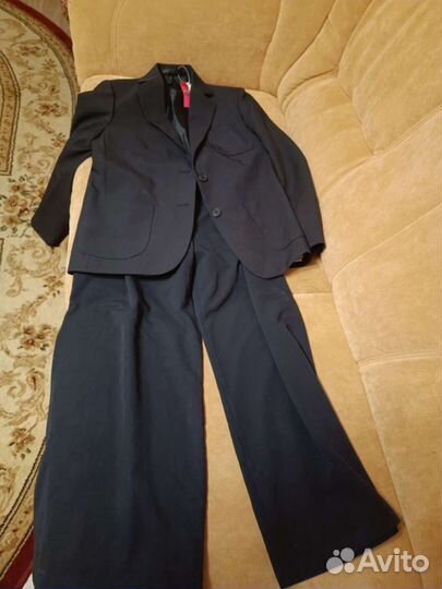 Новый пиджак школьный