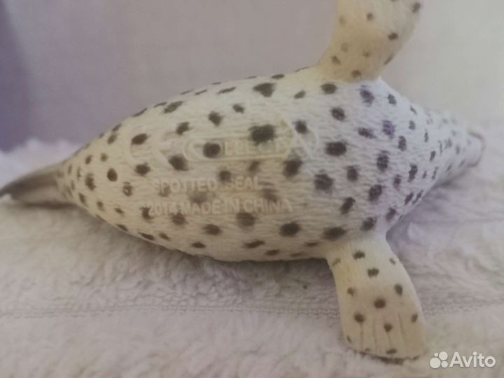 Фигурки тюлень,выдра,акула Collect