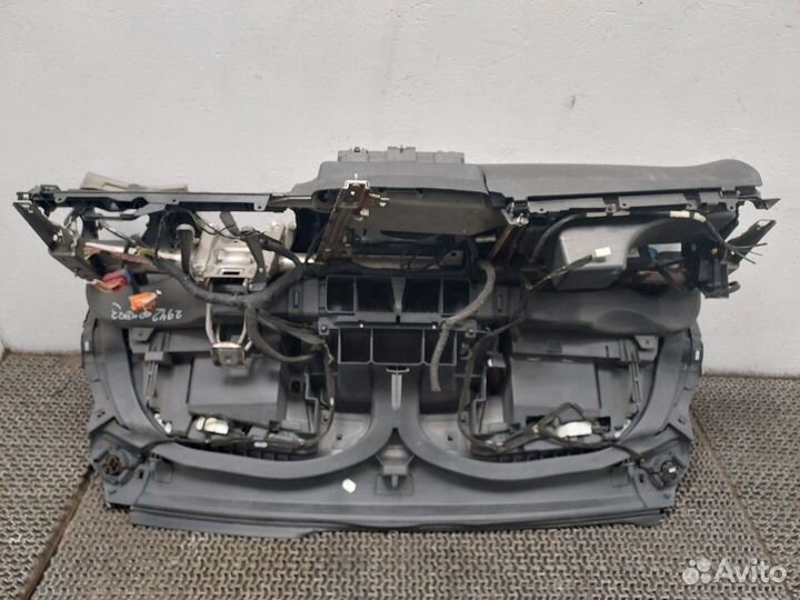 Панель передняя салона Citroen C4 Grand Picasso, 2