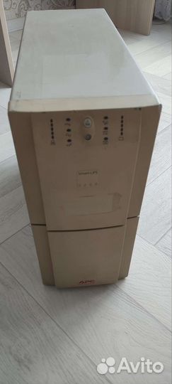 Ибп APC smart ups 2200