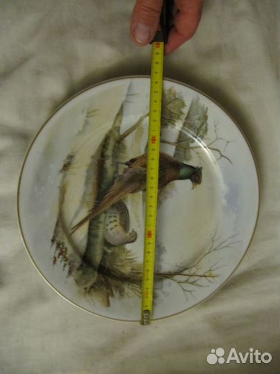 Две декоративные тарелочки