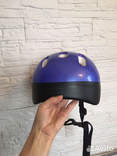 Шлем для роликов