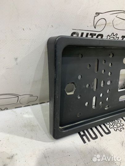 Рамка номерного знака с камерой